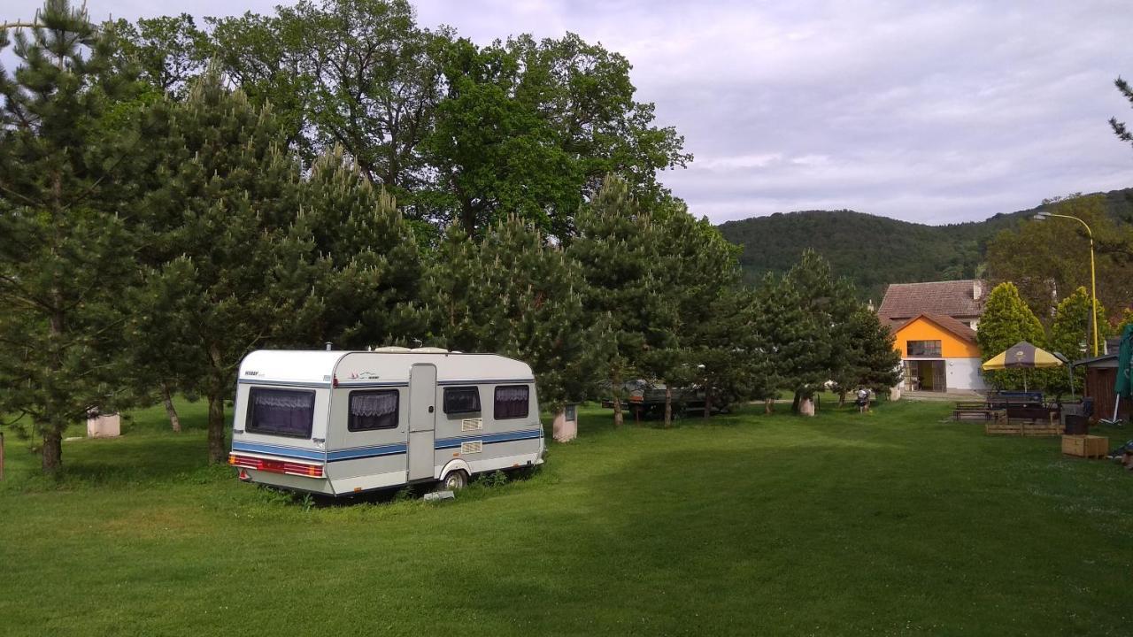 Camp Oaza Chudcice Hotel Luaran gambar